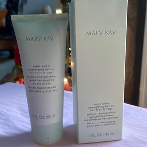 Mary Kay MINT BLISS for feet and legs!